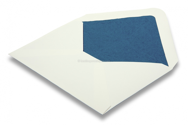 Lined ivory white envelopes - blue lined