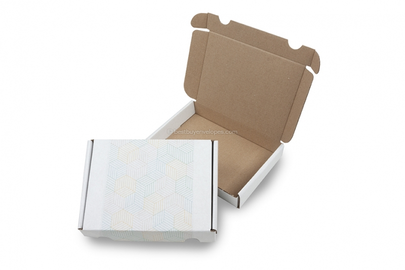 Printed shipping boxes - cubes coloured