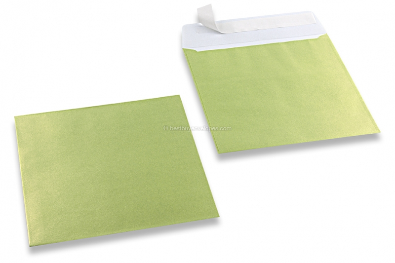 Lime green coloured mother-of-pearl envelopes - 170 x 170 mm