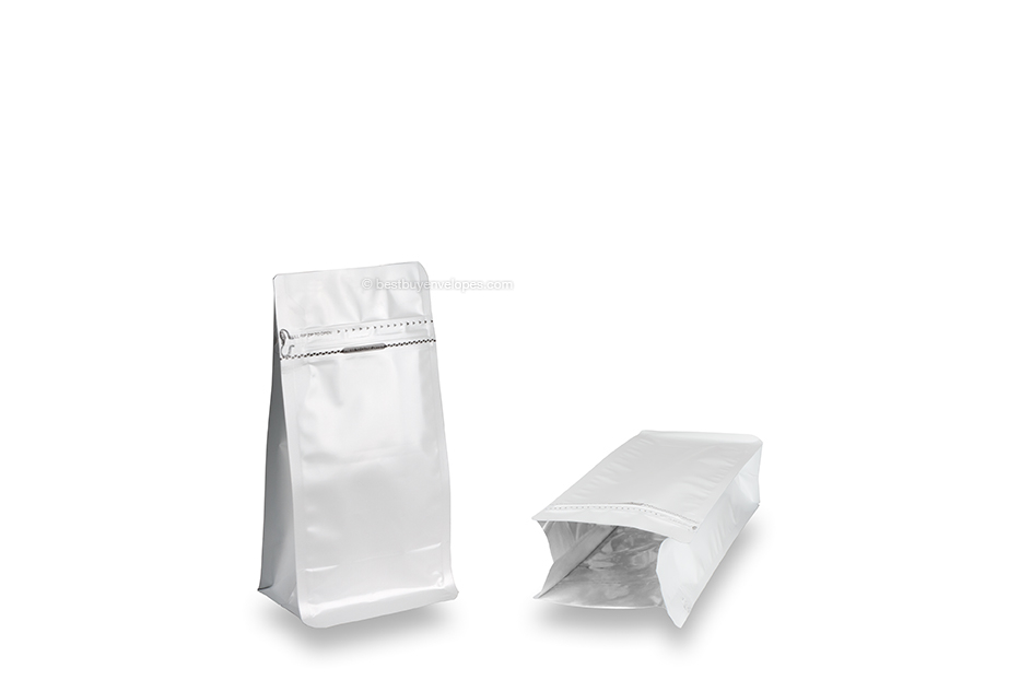 Flat bottom pouches - white, 500 ml / 250 grams ground coffee
